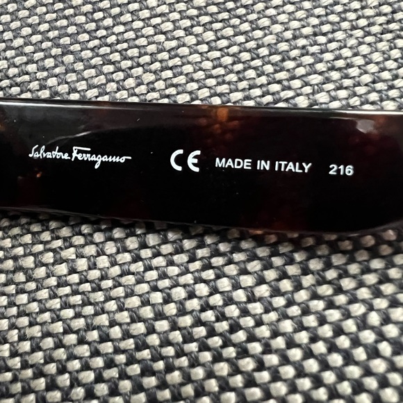 Salvatore Ferragamo SF799SA Round Sunglasses - Picture 13 of 14